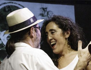 Hoy viernes la Historia del Bolero y la Trova en Santander con «A DOS TROVANDO»